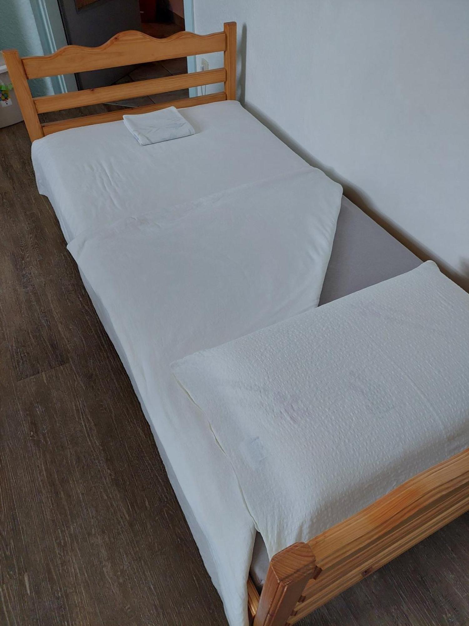 Orehova vas Hostel - Rooms Kaj & Kaja חדר תמונה
